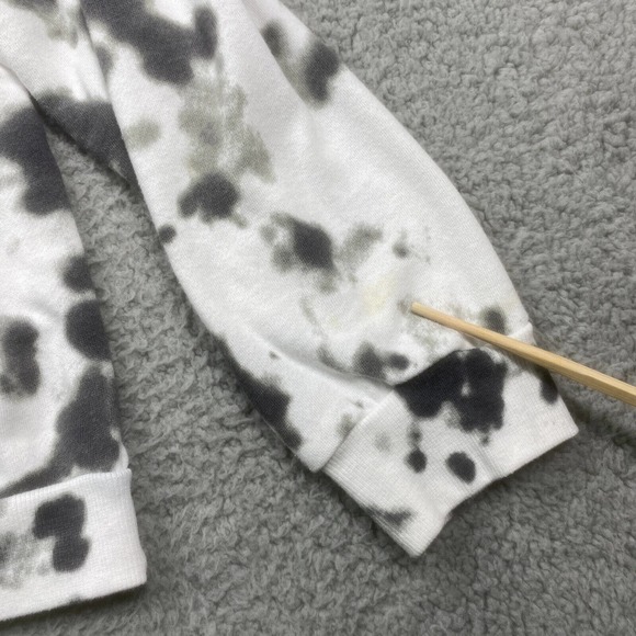 Def Leppard Sweatshirt Womens XL Music Band Tie Dye Boxy Cozy - Picture 2 of 11